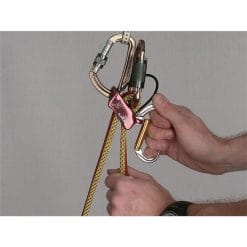 Singing Rock Shuttle Belay and Rappel Device