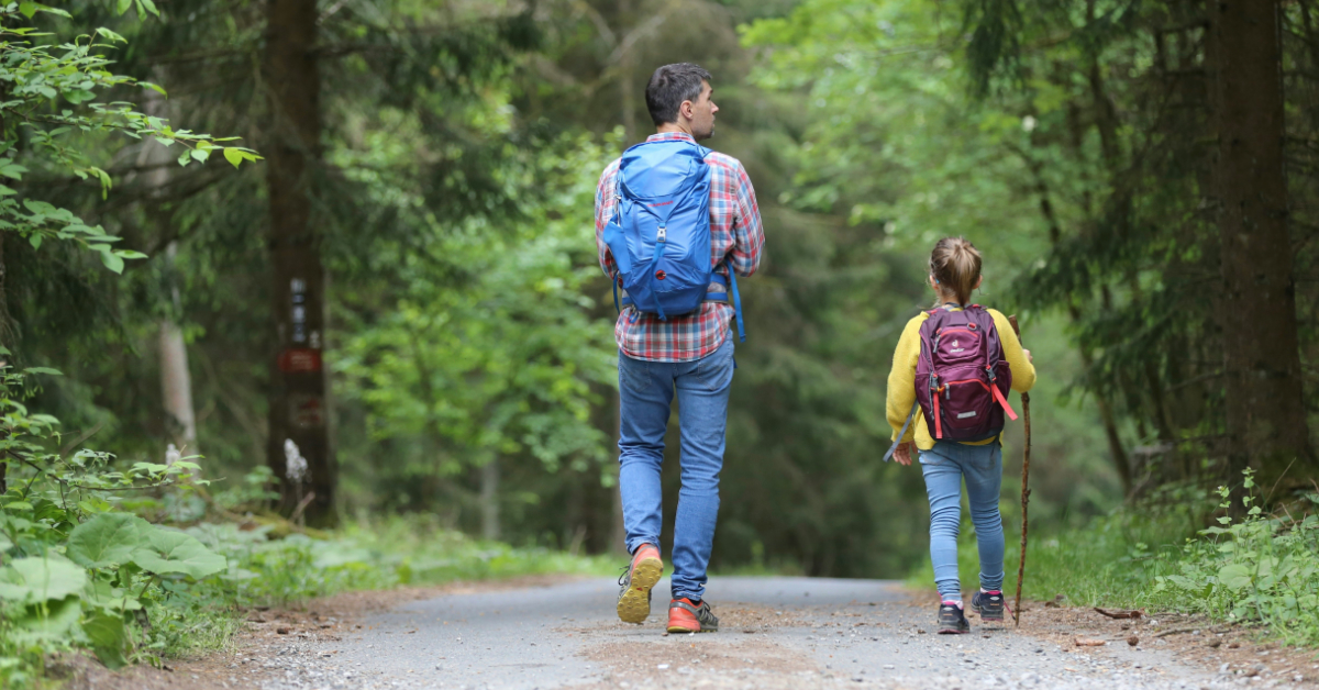 A Beginners Guide to Day Hiking with Kids