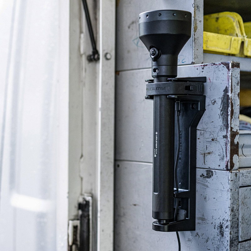 Ledlenser P21R Flashlight