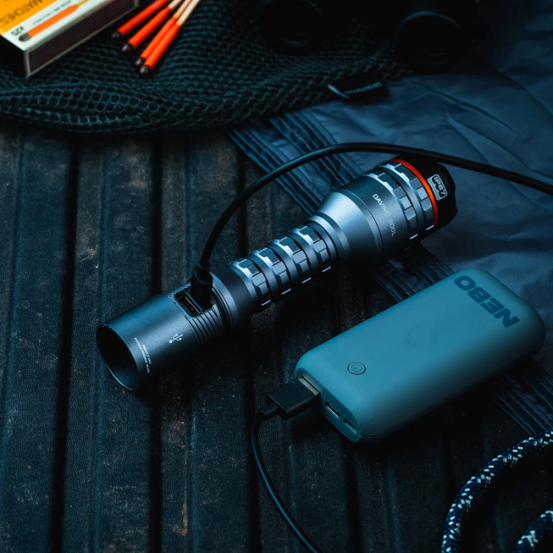Nebo Davinci 800L Rechargeable LED Torch